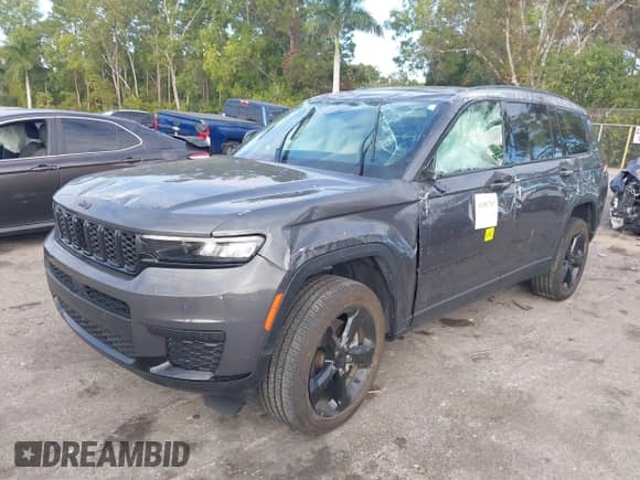 2024 Jeep Grand Cherokee Laredo с VIN 1C4RJJAGXR8940763, выставлен на аукционе IAAI как лот 41082767 с пробегом 10 510 миль миль и . История ставок и продаж доступна на DreamBid. Изображение 17.