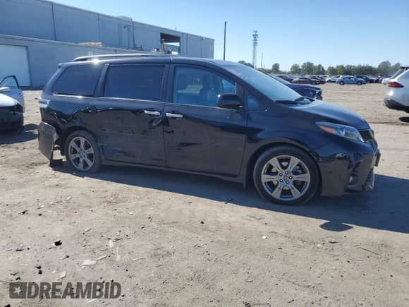 2019 Toyota Sienna SE with VIN 5TDXZ3DC9KS986753, listed as a Copart auction lot 86102105 with 58,377 mi miles and Salvage title. Bid and sale history available at DreamBid. Image 4.