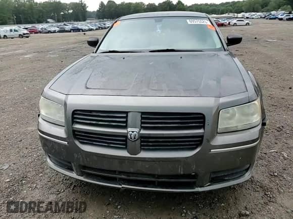 2008 Dodge Magnum with VIN 2D4FV47T78H166352, listed as a Copart auction lot 69575525 with 237,121 mi miles and Clean title. Bid and sale history available at DreamBid. Image 13.