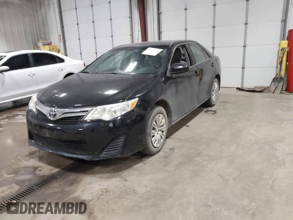 2013 Toyota Camry LE с VIN 4T4BF1FK8DR328496, выставлен на аукционе IAAI как лот 43517679 с пробегом 217 617 миль миль и . История ставок и продаж доступна на DreamBid. Изображение 17.