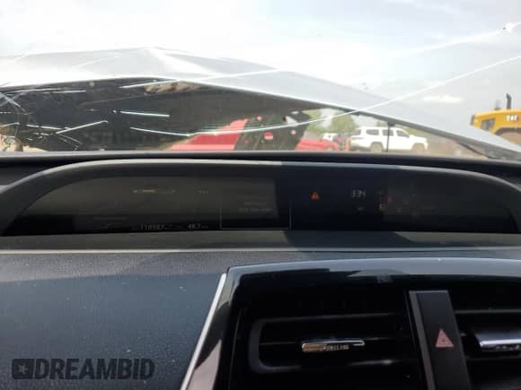 2018 Toyota Prius Plus with VIN JTDKARFP3J3069280, listed as a Copart auction lot 69215105 with 118,987 mi miles and Salvage title. Bid and sale history available at DreamBid. Image 9.