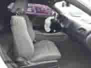 2019 Dodge Challenger SXT z VIN 2C3CDZAG6KH669989, wystawiony jako IAAI lot #43333069 z przebiegiem 161 866 mil mil oraz . Historia ofert i sprzedaży dostępna na DreamBid. Obrazek 5.