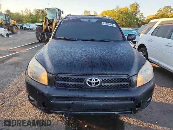 2007 Toyota RAV4 Sport with VIN JTMBD32V776051882, listed as a Copart auction lot 84483725 with 94,759 mi miles and Salvage title. Bid and sale history available at DreamBid. Image 5.