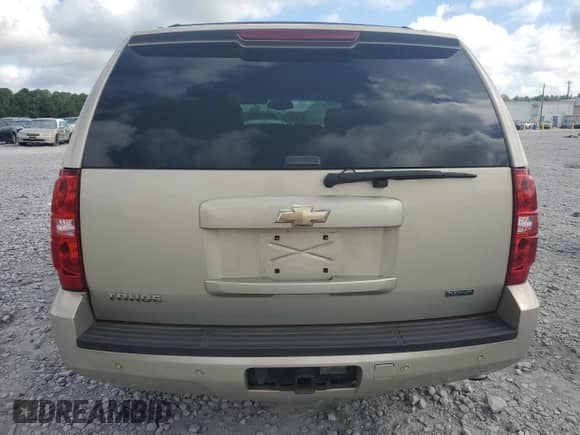 2011 Chevrolet Tahoe LT with VIN 1GNSCBE03BR290857, listed as a Copart auction lot 65931545 with 138,501 mi miles and Salvage title. Bid and sale history available at DreamBid. Image 6.