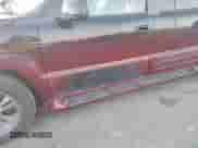 2005 Chevrolet Silverado 1500 LS z VIN 2GCEC13T751334286, wystawiony jako IAAI lot #41183917 z przebiegiem 229 192 mil mil oraz . Historia ofert i sprzedaży dostępna na DreamBid. Obrazek 14.