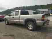 2004 GMC Sierra 1500 SLE with VIN 2GTEK19T841296818, listed as a Copart auction lot 70723115 with 252,907 mi miles and Salvage title. Bid and sale history available at DreamBid. Image 2.