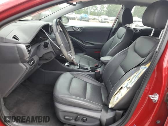 2020 Hyundai Ioniq Limited с VIN KMHC05LC9LU234369, выставлен на аукционе Copart как лот 81524125 с пробегом 113 209 миль миль и Списание • Salvage title. История ставок и продаж доступна на DreamBid. Изображение 7.