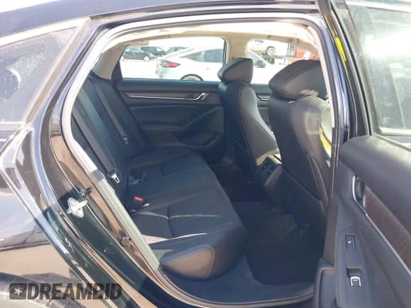 2020 Honda Accord Touring with VIN 1HGCV3F96LA004608, listed as a IAAI auction lot 42573726 with 57,033 mi miles and . Bid and sale history available at DreamBid. Image 8.