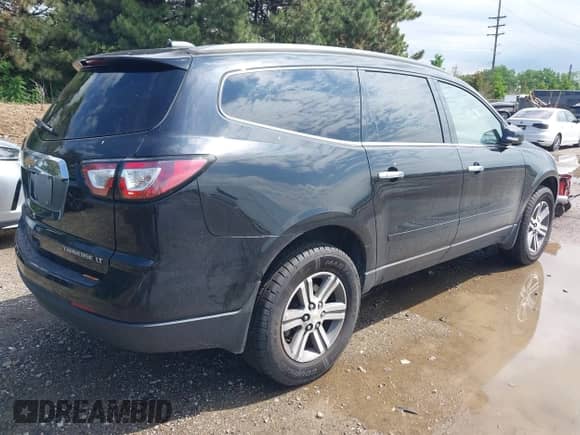 2016 Chevrolet Traverse LT z VIN 1GNKRHKDXGJ116167, wystawiony jako IAAI lot #42264340 z przebiegiem 181 617 mil mil oraz . Historia ofert i sprzedaży dostępna na DreamBid. Obrazek 4.