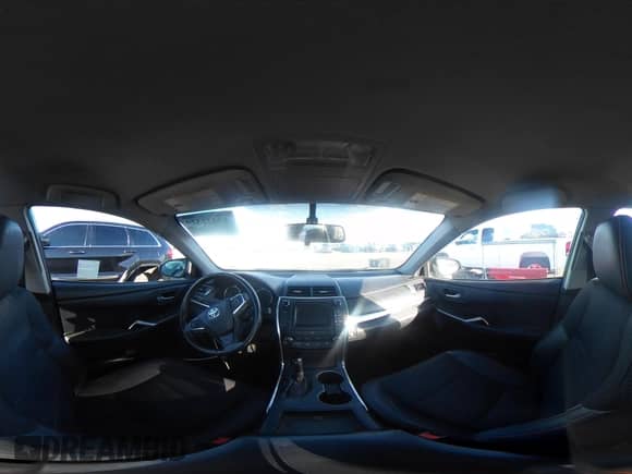 2015 Toyota Camry LE z VIN 4T1BF1FKXFU093239, wystawiony jako IAAI lot #43421329 z przebiegiem 123 272 mil mil oraz . Historia ofert i sprzedaży dostępna na DreamBid. Obrazek 18.