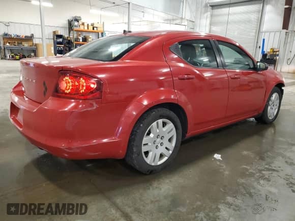 2014 Dodge Avenger SE with VIN 1C3CDZAB4EN227843, listed as a Copart auction lot 81442575 with 92,406 mi miles and Salvage title. Bid and sale history available at DreamBid. Image 3.