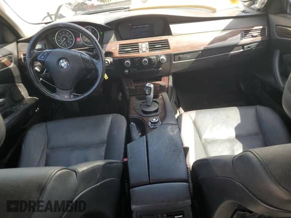 2010 BMW 5 Series 528i с VIN WBANU5C51AC129022, выставлен на аукционе Copart как лот 58184445 с пробегом 118 724 миль миль и На запчасти • Non repairable. История ставок и продаж доступна на DreamBid. Изображение 8.