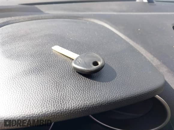 2014 Hyundai Tucson GLS with VIN KM8JT3AF3EU818737, listed as a IAAI auction lot 43406530 with 140,231 mi miles and . Bid and sale history available at DreamBid. Image 11.