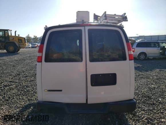 2018 Chevrolet Express Cargo с VIN 1GCWGAFP6J1283273, выставлен на аукционе Copart как лот 51324565 с пробегом Не указан миль и Списание • Salvage title. История ставок и продаж доступна на DreamBid. Изображение 6.