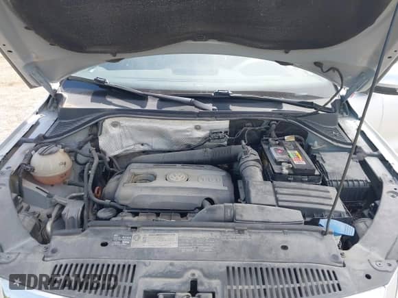 2010 Volkswagen Tiguan с VIN WVGBV9AX0AW002514, выставлен на аукционе IAAI как лот 42625552 с пробегом 126 391 миль миль и . История ставок и продаж доступна на DreamBid. Изображение 10.