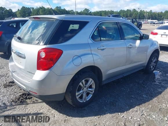 2011 Chevrolet Equinox LS with VIN 2GNALBEC8B1336357, listed as a IAAI auction lot 43429334 with 162,473 mi miles and . Bid and sale history available at DreamBid. Image 4.