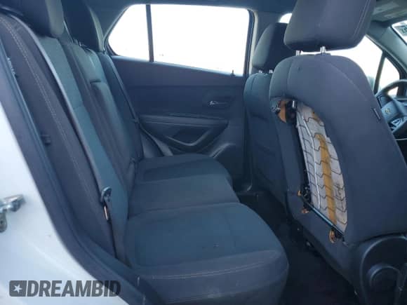 2018 Chevrolet Trax LS with VIN KL7CJKSB4JB587262, listed as a Copart auction lot 82469215 with 172,311 mi miles and Clean title. Bid and sale history available at DreamBid. Image 11.