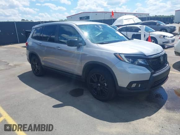 2021 Honda Passport Sport z VIN 5FNYF7H27MB003467, wystawiony jako IAAI lot #42183219 z przebiegiem 52 156 mil mil oraz . Historia ofert i sprzedaży dostępna na DreamBid. Obrazek 1.