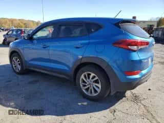 2018 Hyundai Tucson SE z VIN KM8J2CA40JU776068, wystawiony jako Copart lot #89441685 z przebiegiem 67 633 mil mil oraz Szkoda całkowita • Salvage title. Historia ofert i sprzedaży dostępna na DreamBid. Obrazek 2.