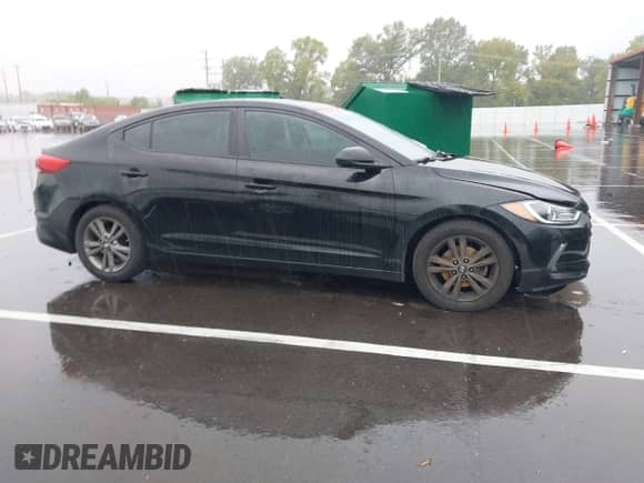 2017 Hyundai Elantra SE with VIN 5NPD84LF6HH162716, listed as a IAAI auction lot 43294935 with 122,543 mi miles and . Bid and sale history available at DreamBid. Image 13.