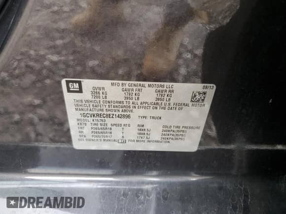 2014 Chevrolet Silverado 1500 LT z VIN 1GCVKREC8EZ142896, wystawiony jako Copart lot #70520375 z przebiegiem 251 275 mil mil oraz Szkoda całkowita • Salvage title. Historia ofert i sprzedaży dostępna na DreamBid. Obrazek 12.