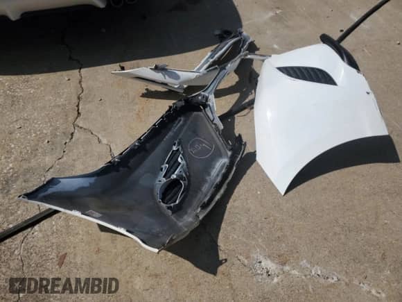 2019 Toyota Camry LE с VIN 4T1B11HK9KU828945, выставлен на аукционе Copart как лот 62388185 с пробегом 95 180 миль миль и Списание • Salvage title. История ставок и продаж доступна на DreamBid. Изображение 12.