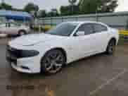 2015 Dodge Charger RT с VIN 2C3CDXCT8FH806032, выставлен на аукционе Copart как лот 63831255 с пробегом 147 118 миль миль и Списание • Salvage title. История ставок и продаж доступна на DreamBid. Изображение 1.