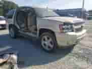 2007 Chevrolet Tahoe LT с VIN 1GNFC13047R358556, выставлен на аукционе Copart как лот 81147565 с пробегом 202 102 миль миль и Списание • Salvage title. История ставок и продаж доступна на DreamBid. Изображение 4.