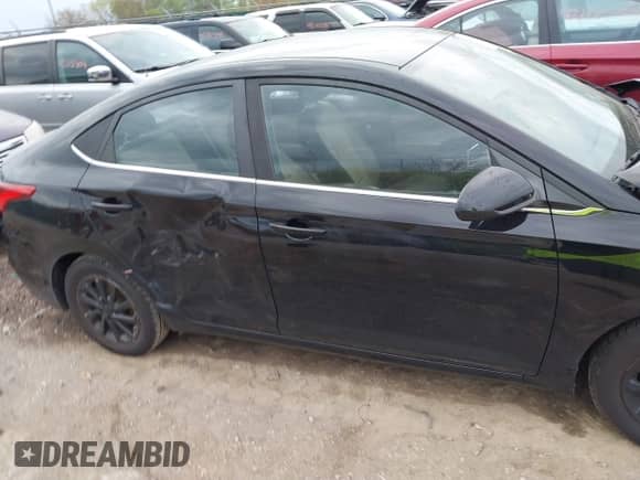 2019 Hyundai Accent SE z VIN 3KPC24A34KE060798, wystawiony jako IAAI lot #42117484 z przebiegiem 102 601 mil mil oraz . Historia ofert i sprzedaży dostępna na DreamBid. Obrazek 13.
