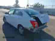 2013 Chevrolet Sonic LT z VIN 1G1JC5SG1D4163184, wystawiony jako IAAI lot #43299118 z przebiegiem 131 205 mil mil oraz . Historia ofert i sprzedaży dostępna na DreamBid. Obrazek 6.