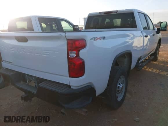 2021 Chevrolet Silverado 2500HD Work Truck z VIN 1GC1YLE77MF134804, wystawiony jako IAAI lot #41492755 z przebiegiem 82 427 mil mil oraz . Historia ofert i sprzedaży dostępna na DreamBid. Obrazek 4.