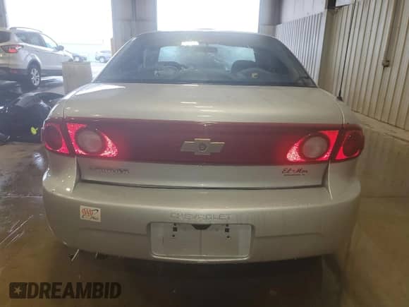 2005 Chevrolet Cavalier с VIN 1G1JC12F157134235, выставлен на аукционе Copart как лот 55470775 с пробегом 68 820 миль миль и Списание • Salvage title. История ставок и продаж доступна на DreamBid. Изображение 6.