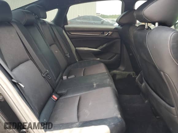 2018 Honda Accord Sport z VIN 1HGCV1F34JA153869, wystawiony jako Copart lot #62935055 z przebiegiem 99 769 mil mil oraz Szkoda całkowita • Salvage title. Historia ofert i sprzedaży dostępna na DreamBid. Obrazek 11.