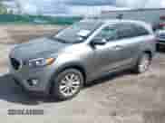 2017 Kia Sorento LX with VIN 5XYPGDA57HG223430, listed as a IAAI auction lot 43114533 with 91,971 mi miles and . Bid and sale history available at DreamBid. Image 2.