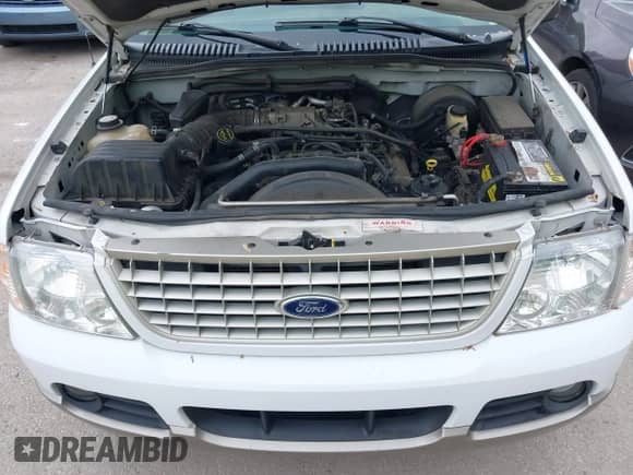 2004 Ford Explorer Eddie Bauer with VIN 1FMZU74W14UB94731, listed as a IAAI auction lot 42165210 with 217,033 mi miles and . Bid and sale history available at DreamBid. Image 10.