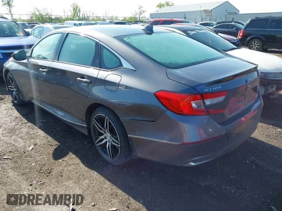2021 Honda Accord Touring с VIN 1HGCV3F96MA018350, выставлен на аукционе IAAI как лот 42126137 с пробегом 73 617 миль миль и . История ставок и продаж доступна на DreamBid. Изображение 3.