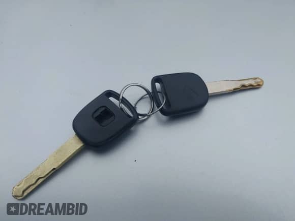 2003 Honda Accord LX with VIN 1HGCM56353A134566, listed as a IAAI auction lot 43022298 with 296,236 mi miles and . Bid and sale history available at DreamBid. Image 11.