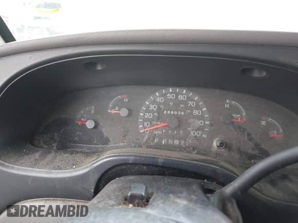 2001 Ford Econoline Cargo with VIN 1FTRE14211HA57966, listed as a IAAI auction lot 42207750 with 239,936 mi miles and . Bid and sale history available at DreamBid. Image 7.