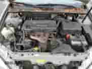 2005 Toyota Camry STD z VIN 4T1BE32K45U951842, wystawiony jako Copart lot #61351355 z przebiegiem Nie podano mil oraz Szkoda całkowita • Salvage title. Historia ofert i sprzedaży dostępna na DreamBid. Obrazek 11.