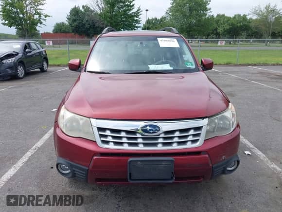 2013 Subaru Forester X Limited с VIN JF2SHAEC3DH405353, выставлен на аукционе IAAI как лот 42888086 с пробегом 114 059 миль миль и . История ставок и продаж доступна на DreamBid. Изображение 12.