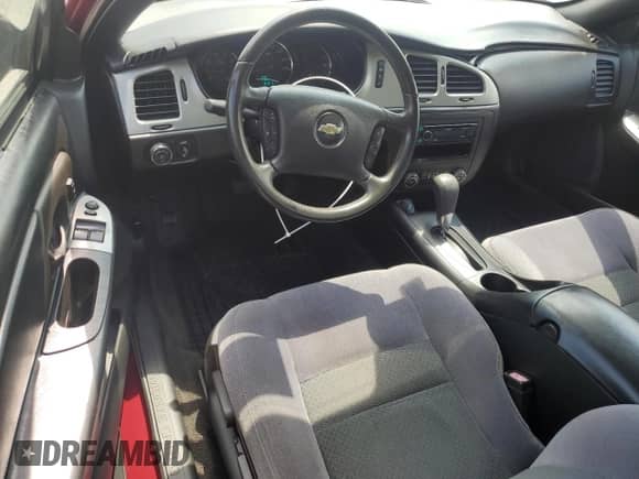 2006 Chevrolet Monte Carlo LT 3.9L с VIN 2G1WK151369165902, выставлен на аукционе Copart как лот 67703605 с пробегом 87 000 миль миль и Списание • Salvage title. История ставок и продаж доступна на DreamBid. Изображение 8.