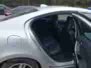 2015 Volvo S60 T5 Drive-E Premier z VIN YV126MFK4F1343110, wystawiony jako IAAI lot #43292498 z przebiegiem 59 841 mil mil oraz . Historia ofert i sprzedaży dostępna na DreamBid. Obrazek 8.