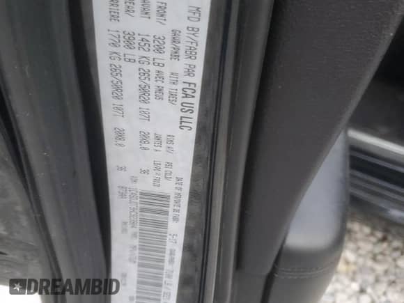 2017 Dodge Durango Crew with VIN 1C4SDJDT9HC923904, listed as a Copart auction lot 82338825 with 98,413 mi miles and Clean title. Bid and sale history available at DreamBid. Image 14.