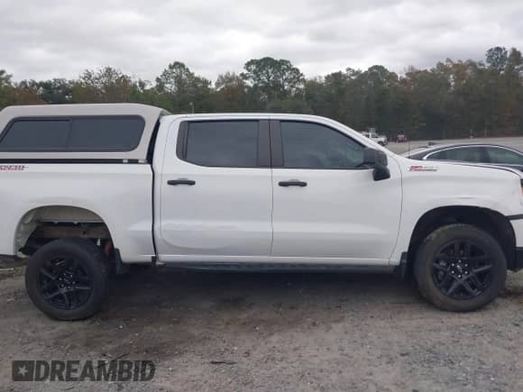 2022 Chevrolet Silverado 1500 Custom Trail Boss с VIN 3GCPDCEK7NG583197, выставлен на аукционе IAAI как лот 40958538 с пробегом 30 086 миль миль и . История ставок и продаж доступна на DreamBid. Изображение 12.