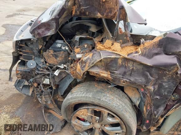 2016 Kia Sorento SX с VIN 5XYPK4A57GG078225, выставлен на аукционе IAAI как лот 42635014 с пробегом 113 057 миль миль и . История ставок и продаж доступна на DreamBid. Изображение 18.