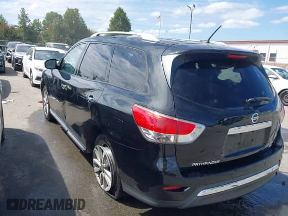 2015 Nissan Pathfinder SL with VIN 5N1AR2MM1FC635119, listed as a IAAI auction lot 43189530 with 179,625 mi miles and . Bid and sale history available at DreamBid. Image 3.