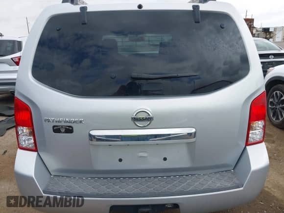 2011 Nissan Pathfinder LE с VIN 5N1AR1NB2BC616046, выставлен на аукционе IAAI как лот 42561657 с пробегом 173 072 миль миль и . История ставок и продаж доступна на DreamBid. Изображение 16.