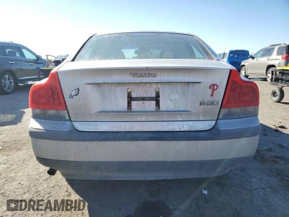 2001 Volvo S60 с VIN YV1RS61R112029119, выставлен на аукционе Copart как лот 42613745 с пробегом 151 162 миль миль и Списание • Salvage title. История ставок и продаж доступна на DreamBid. Изображение 6.