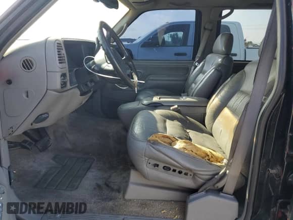 1999 Chevrolet Tahoe Z71 с VIN 1GNEK13R5XJ308924, выставлен на аукционе Copart как лот 64463984 с пробегом 229 181 миль миль и Списание • Salvage title. История ставок и продаж доступна на DreamBid. Изображение 7.