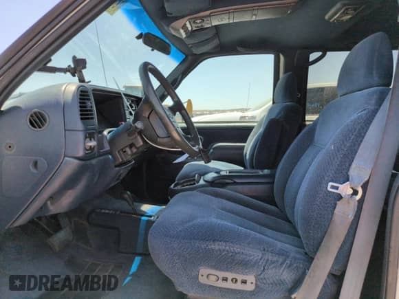 1995 Chevrolet Suburban с VIN 1GNFK16K9SJ332736, выставлен на аукционе Copart как лот 61566635 с пробегом 241 955 миль миль и Списание • Salvage title. История ставок и продаж доступна на DreamBid. Изображение 7.